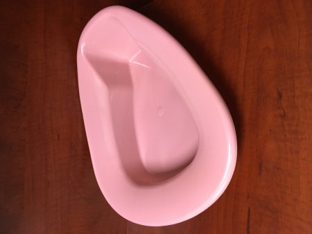 GMAX Industries  GP21004 Stackable Bedpan Mauve 2 Quart / 1893 mL