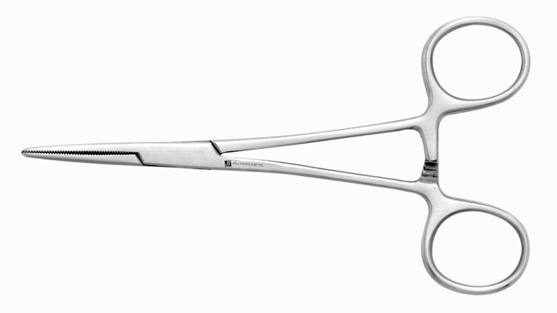 J&J Crile Hemostat Straight 5.5" Ea